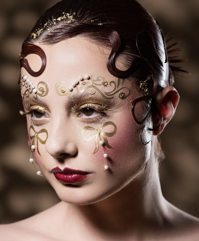 Makeup artist of the year award